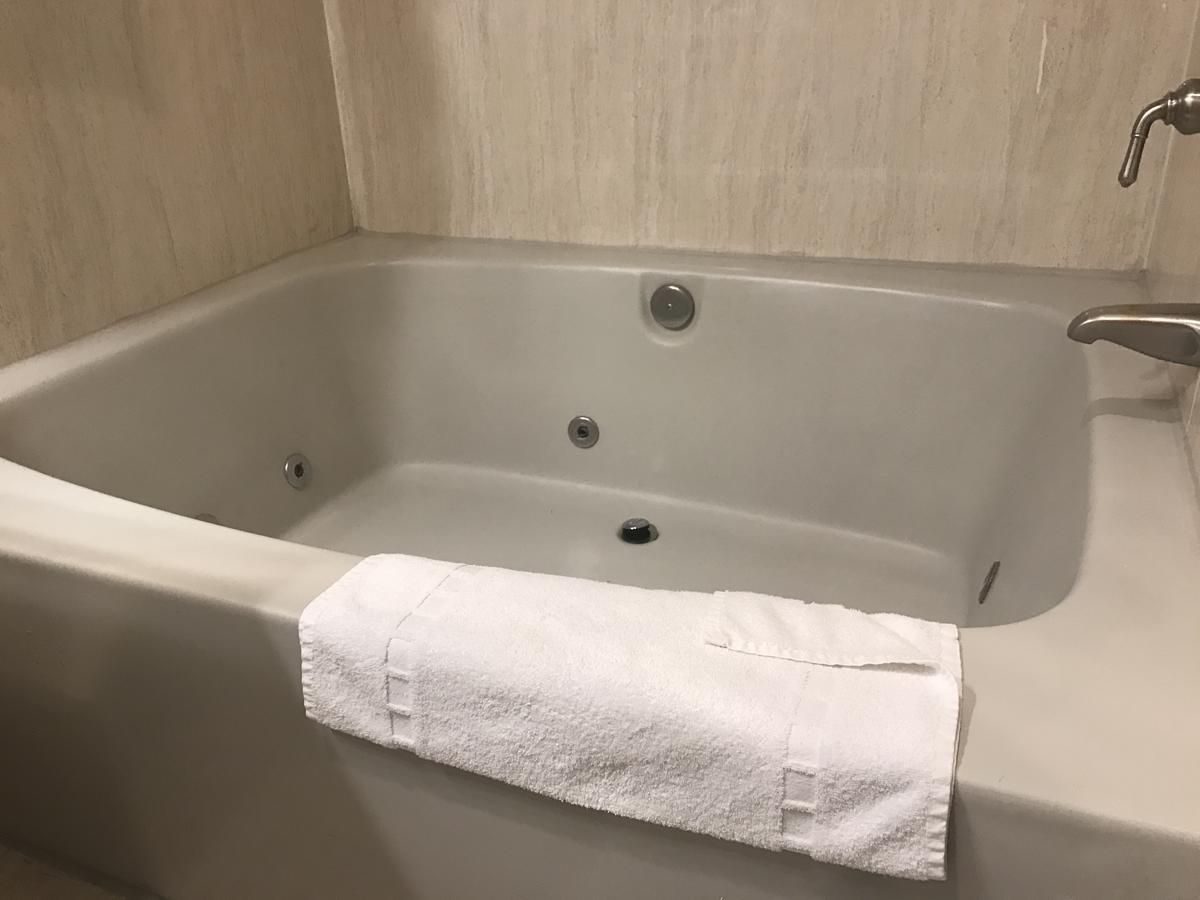 Castaic Inn Six Flags Valencia מראה חיצוני תמונה